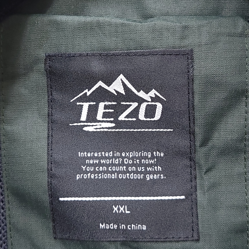 Ski Jacket - Picture 3 of 9